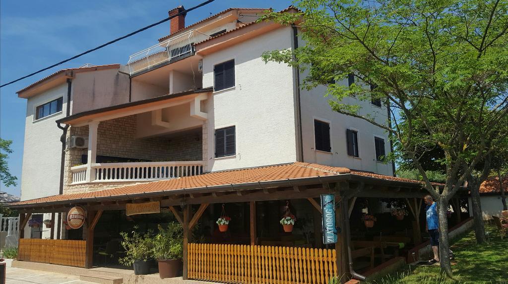 Apartments Valfontane Savudrija Luaran gambar